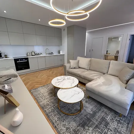 Taupe II Wyjatkowy Apartament W Centrum Lodzi Exterior photo
