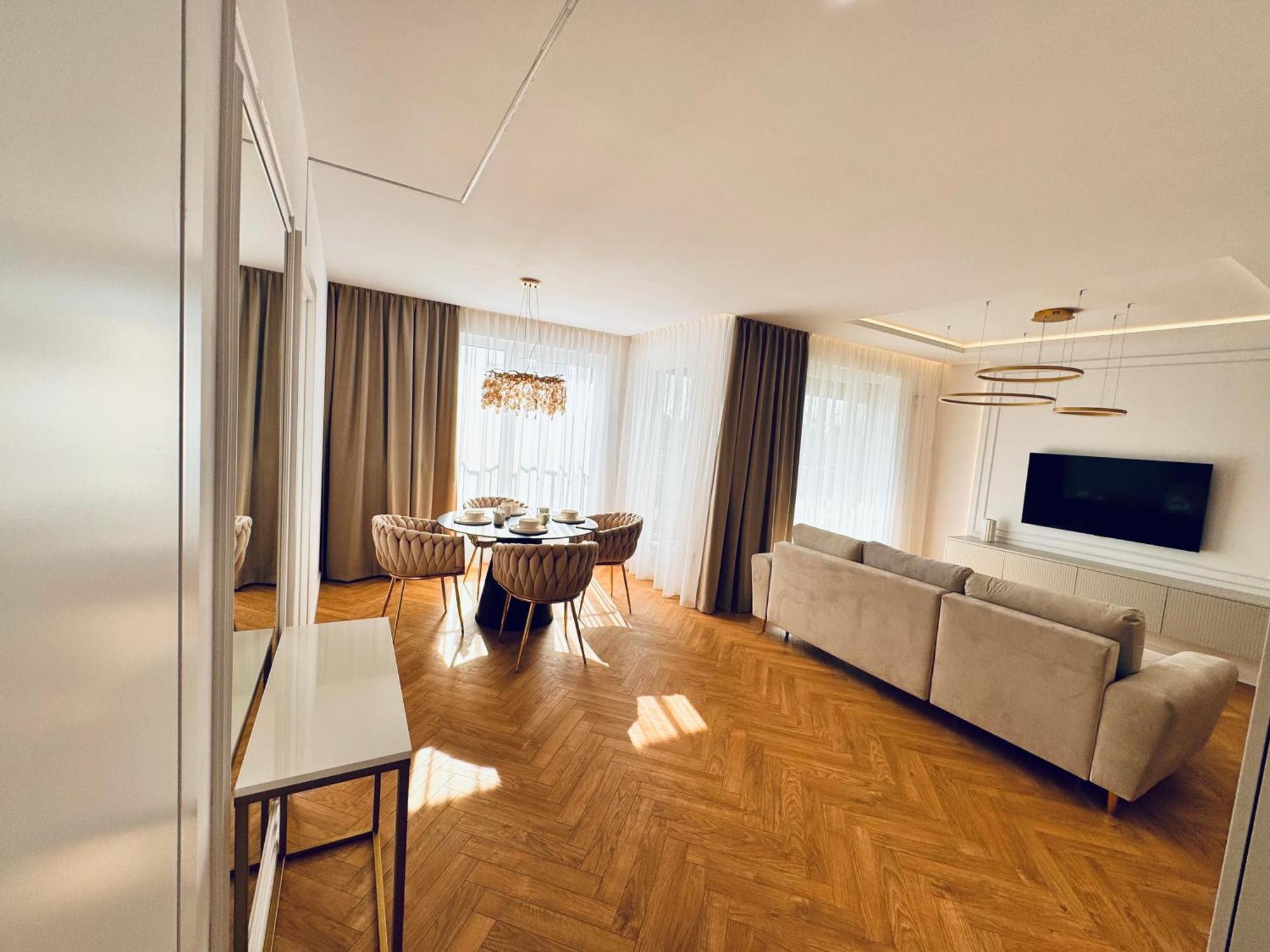 Apartment Taupe Ii Wyjatkowy W Centrum Lodzi *